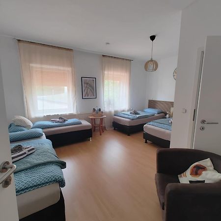 Guesthouse - Weeze Rooms Bagian luar foto