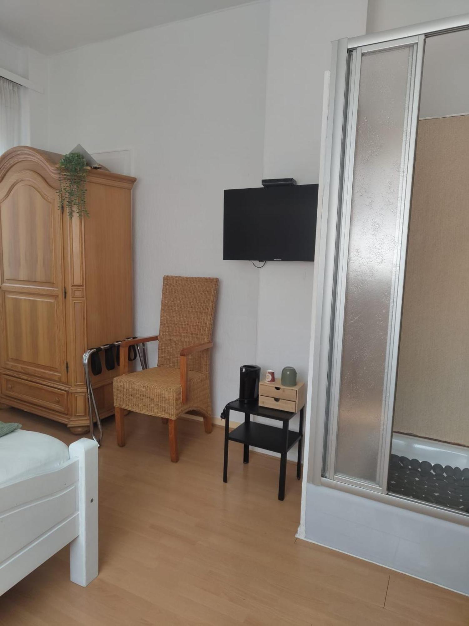 Guesthouse - Weeze Rooms Ruang foto
